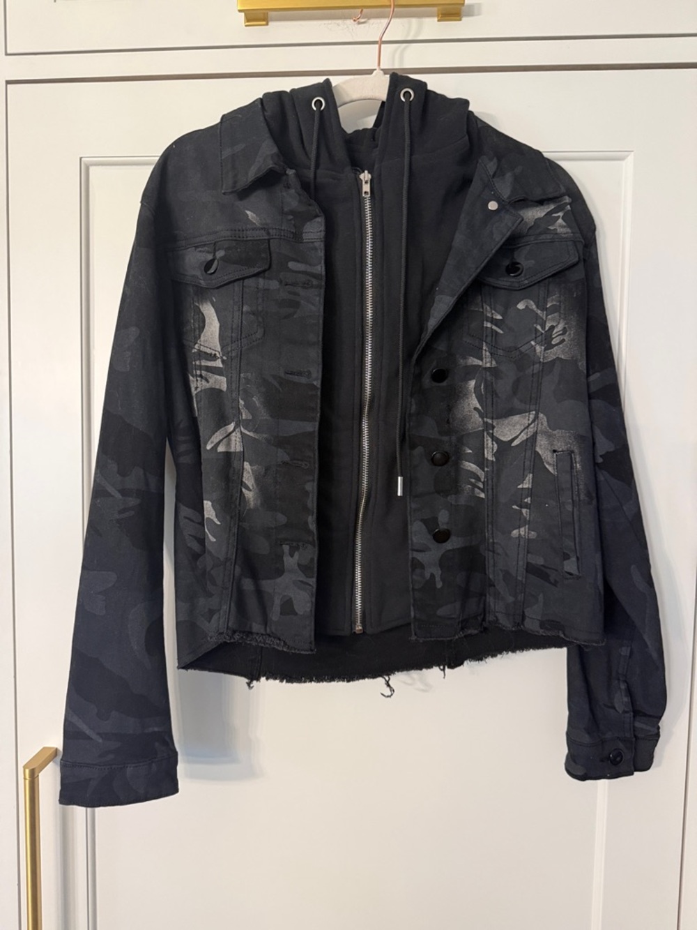 Women’s Black Camouflage Layered Hooded Jacket